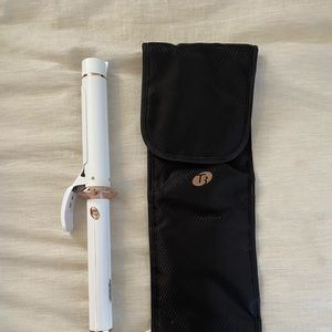 T3 curling iron